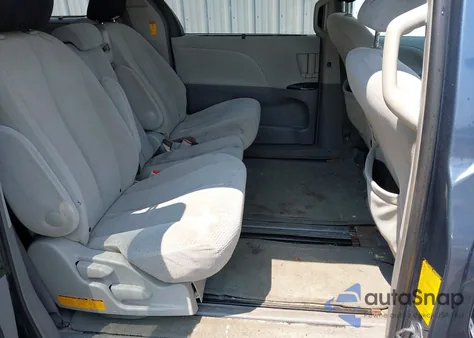 2013 Toyota Sienna Le V6 8 Passenger из США, поврежденный, VIN 5TDKK3DC7DS401217